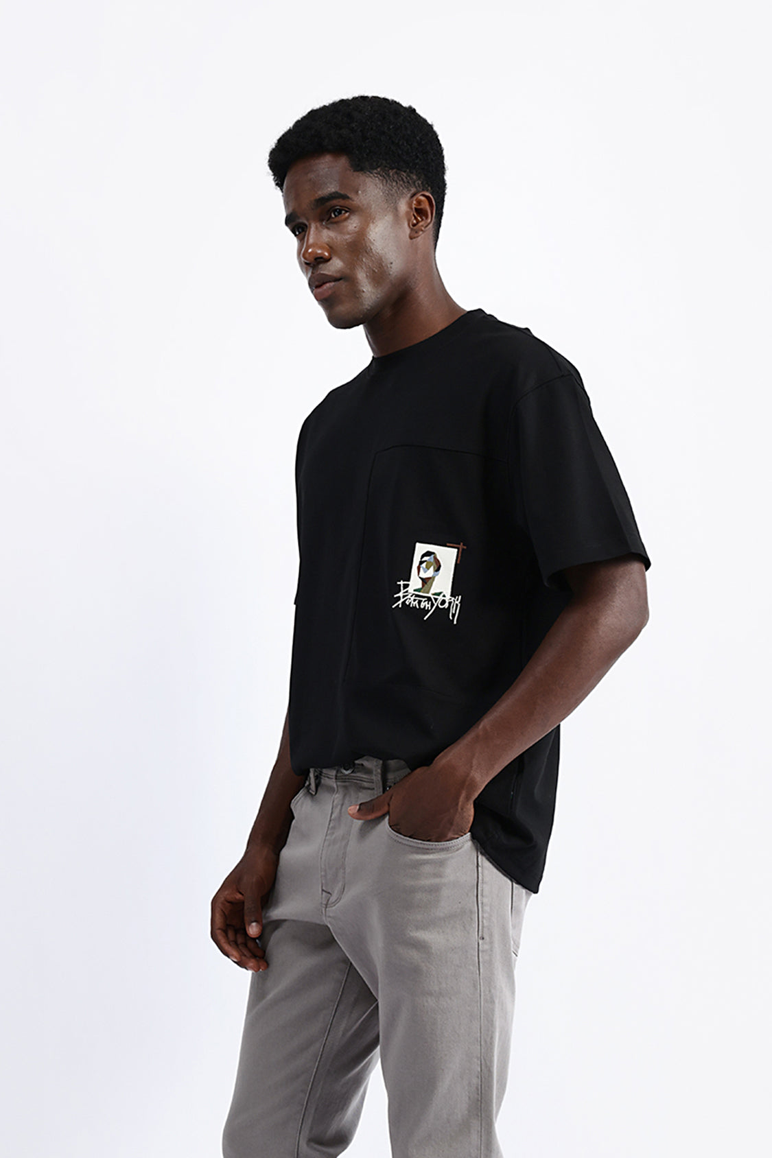 PATCH EMBROIDERED OVERSIZED TEE