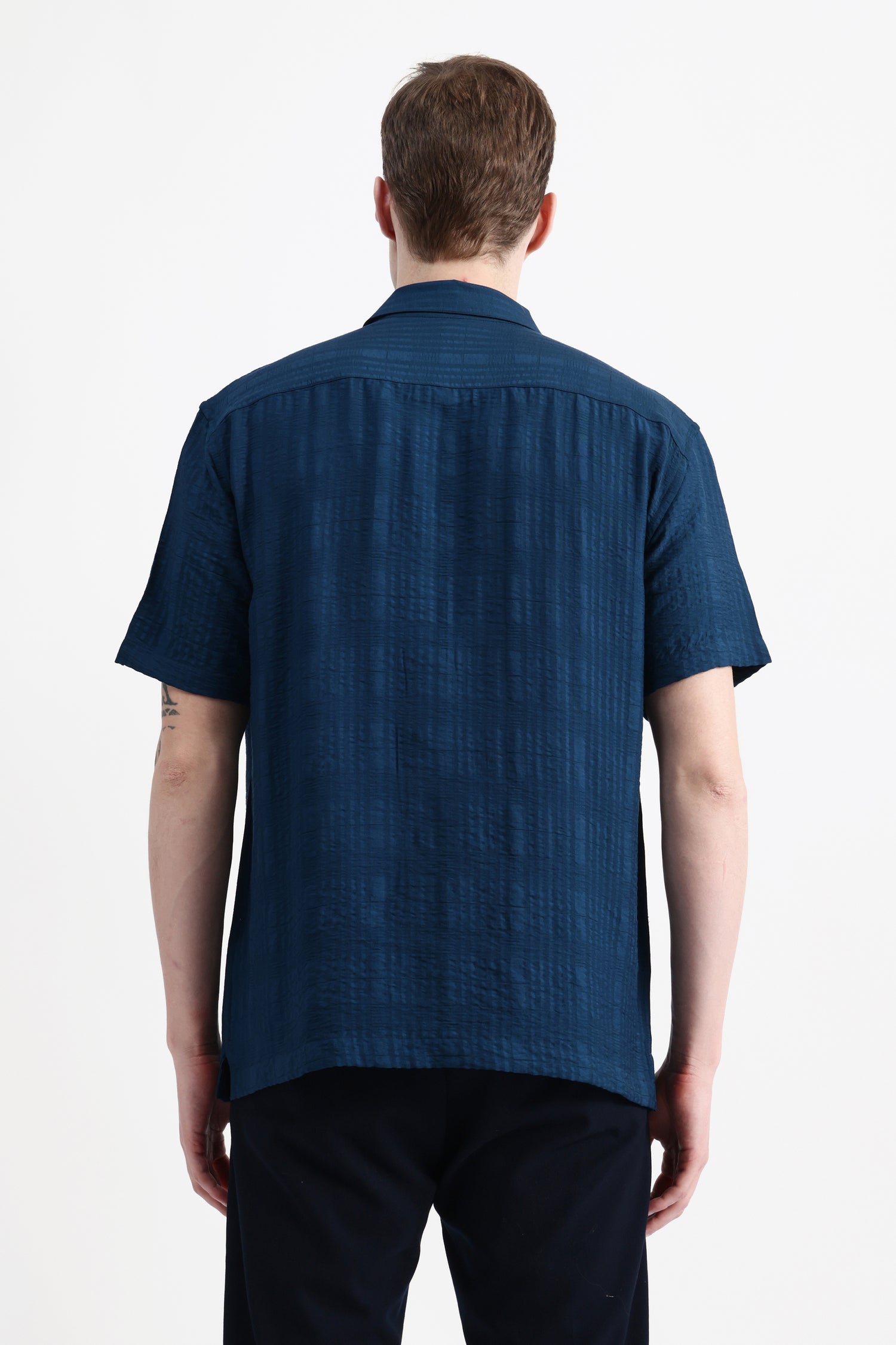 HALF SLEEVES TEXURED SHIRT