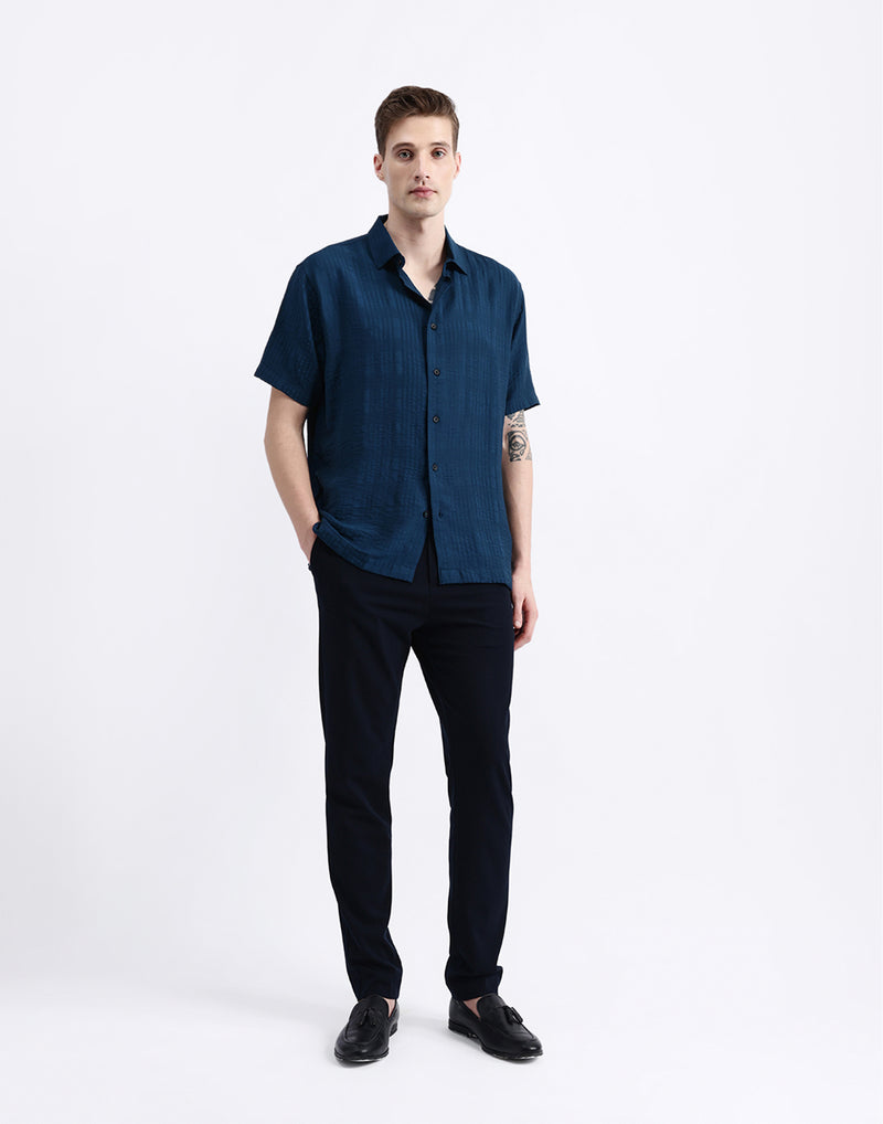 HALF SLEEVES TEXURED SHIRT