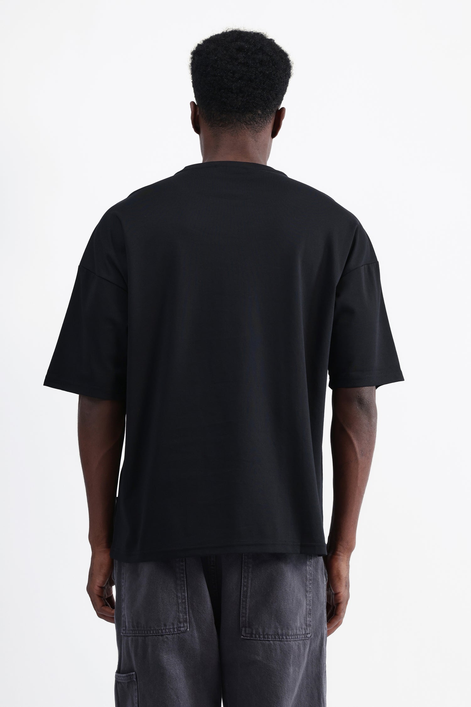 EMBROIDERED OVERSIZED T-SHIRT