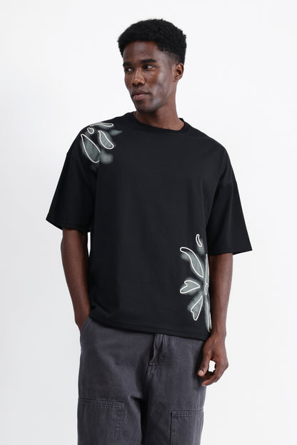 EMBROIDERED OVERSIZED T-SHIRT