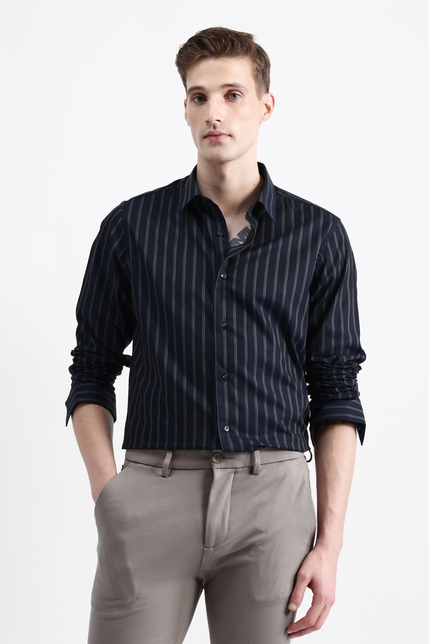 FULL SLEEVES STRIPED SHIRT