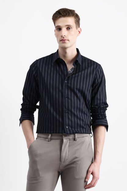 FULL SLEEVES STRIPED SHIRT