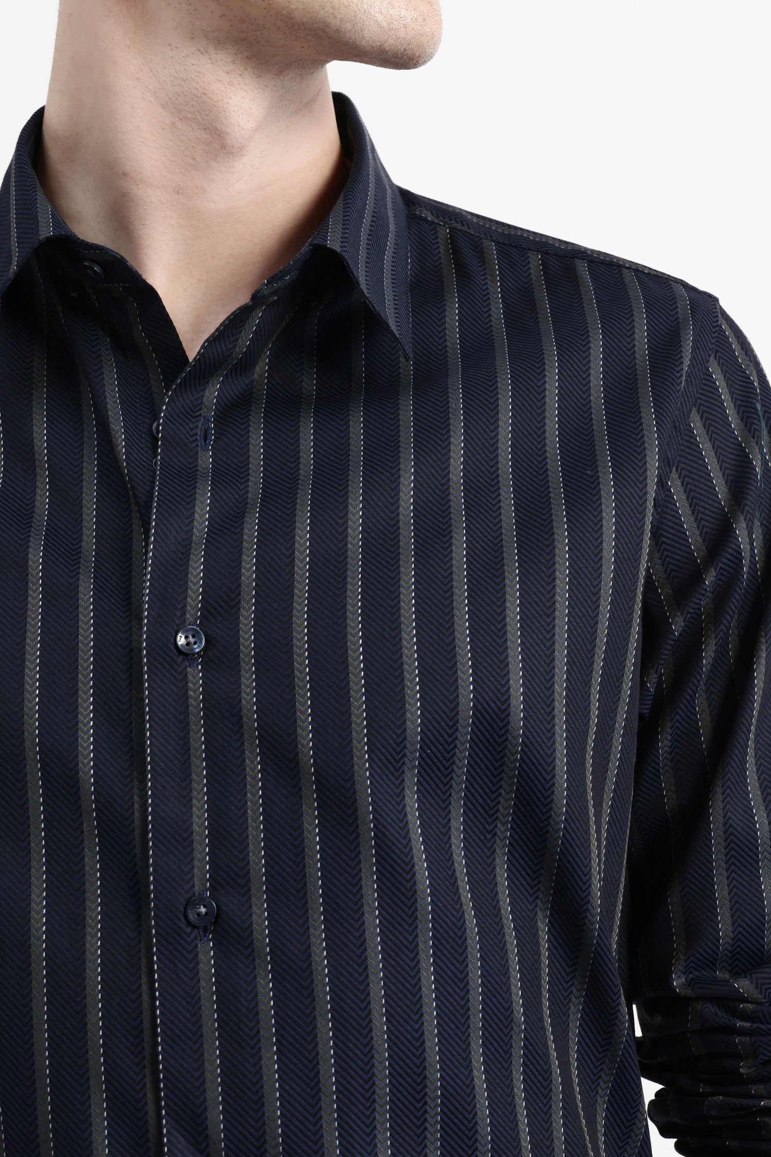 FULL SLEEVES STRIPED SHIRT