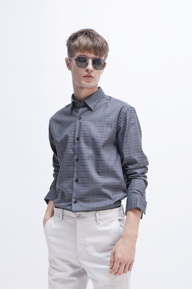 VERTICAL STRIPED SHIRT