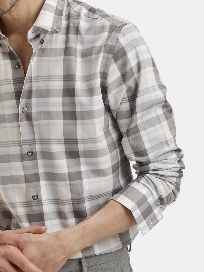 FULL SLEEVES CHECKED SHIRT