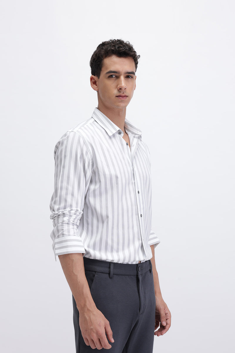 VERTICAL STRIPED SLIM FIT SHIRT