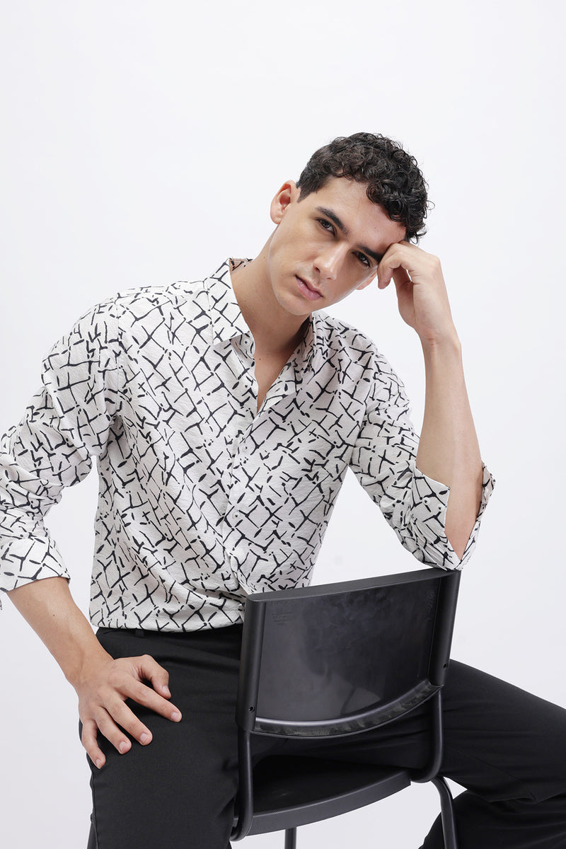 ABSTRACT PRINTED SLIM FIT SHIRT