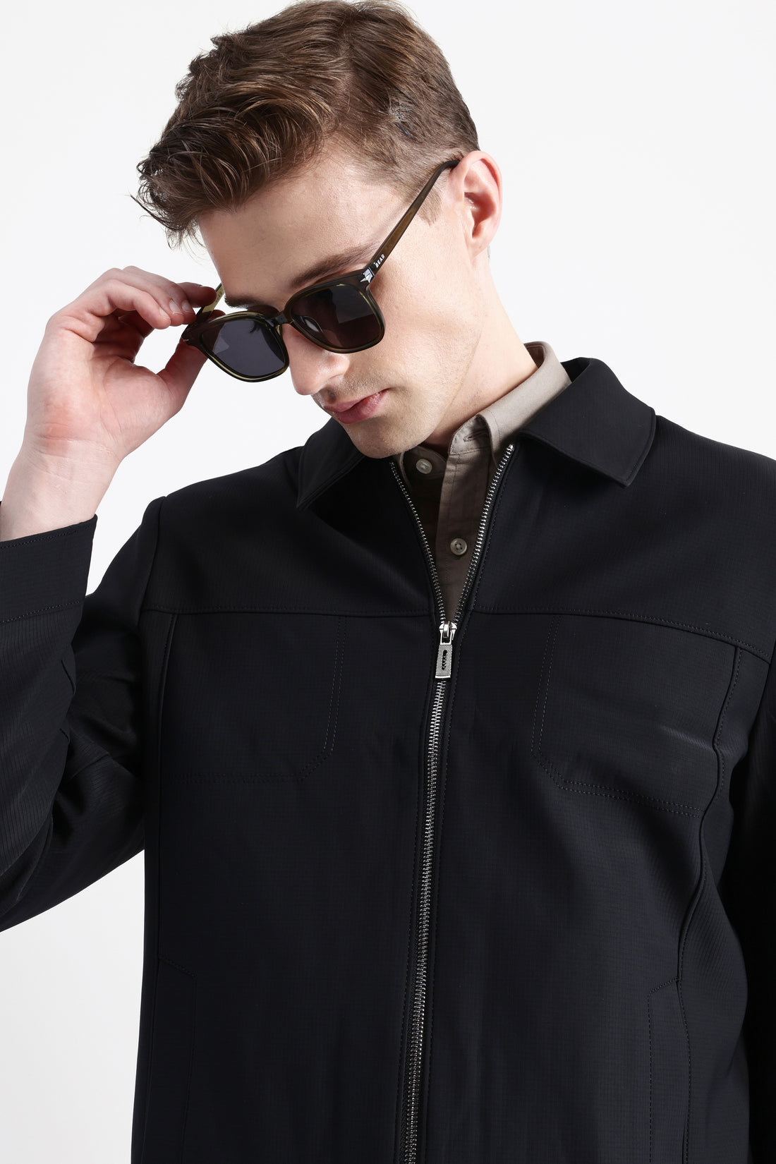 SPREAD COLLAR PLAIN JACKET