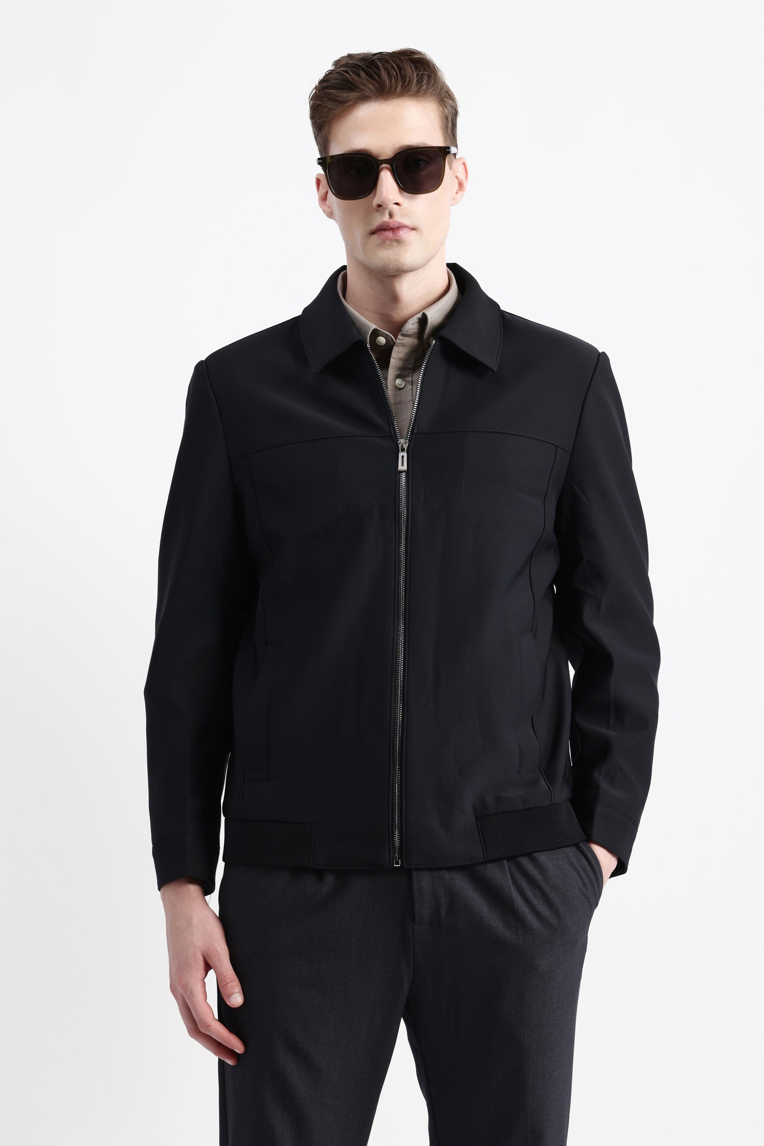 SPREAD COLLAR PLAIN JACKET