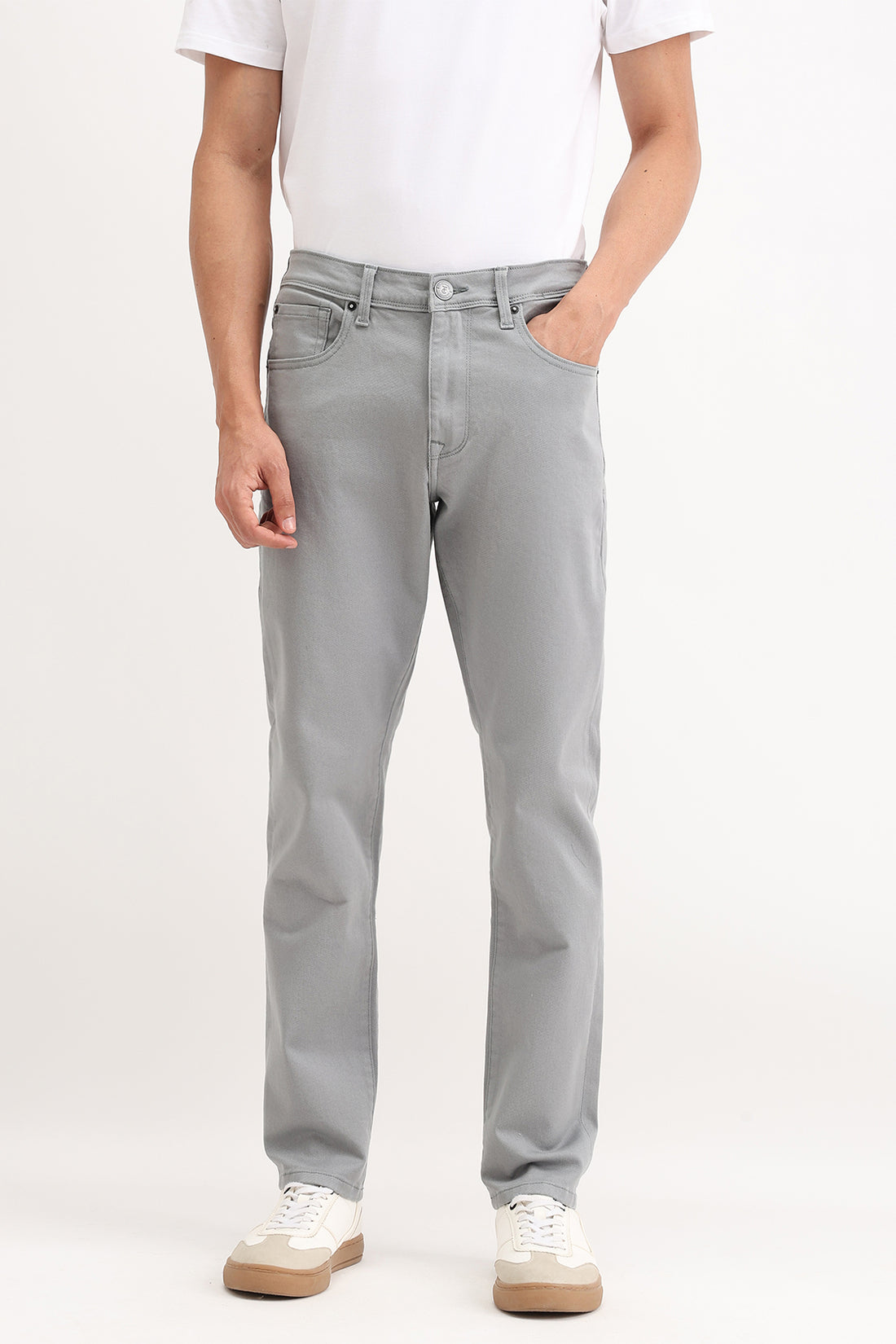 REGULAR FIT COLORED JEANS