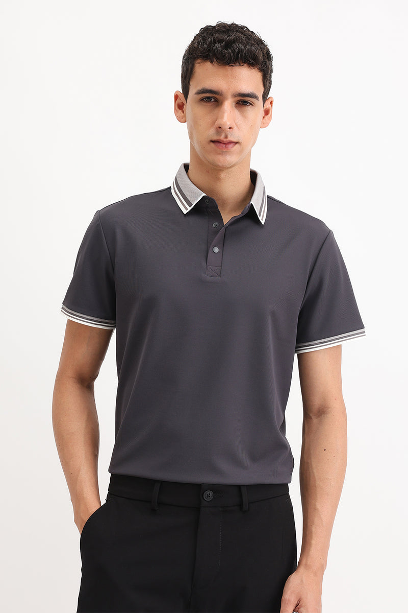 CONTRAST STRIPED COLLAR POLO T-SHIRT