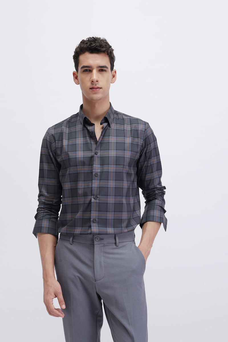 SLIM FIT CHECKED CASUAL SHIRT