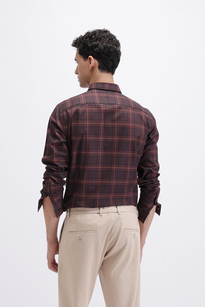 SLIM FIT CHECKED CASUAL SHIRT