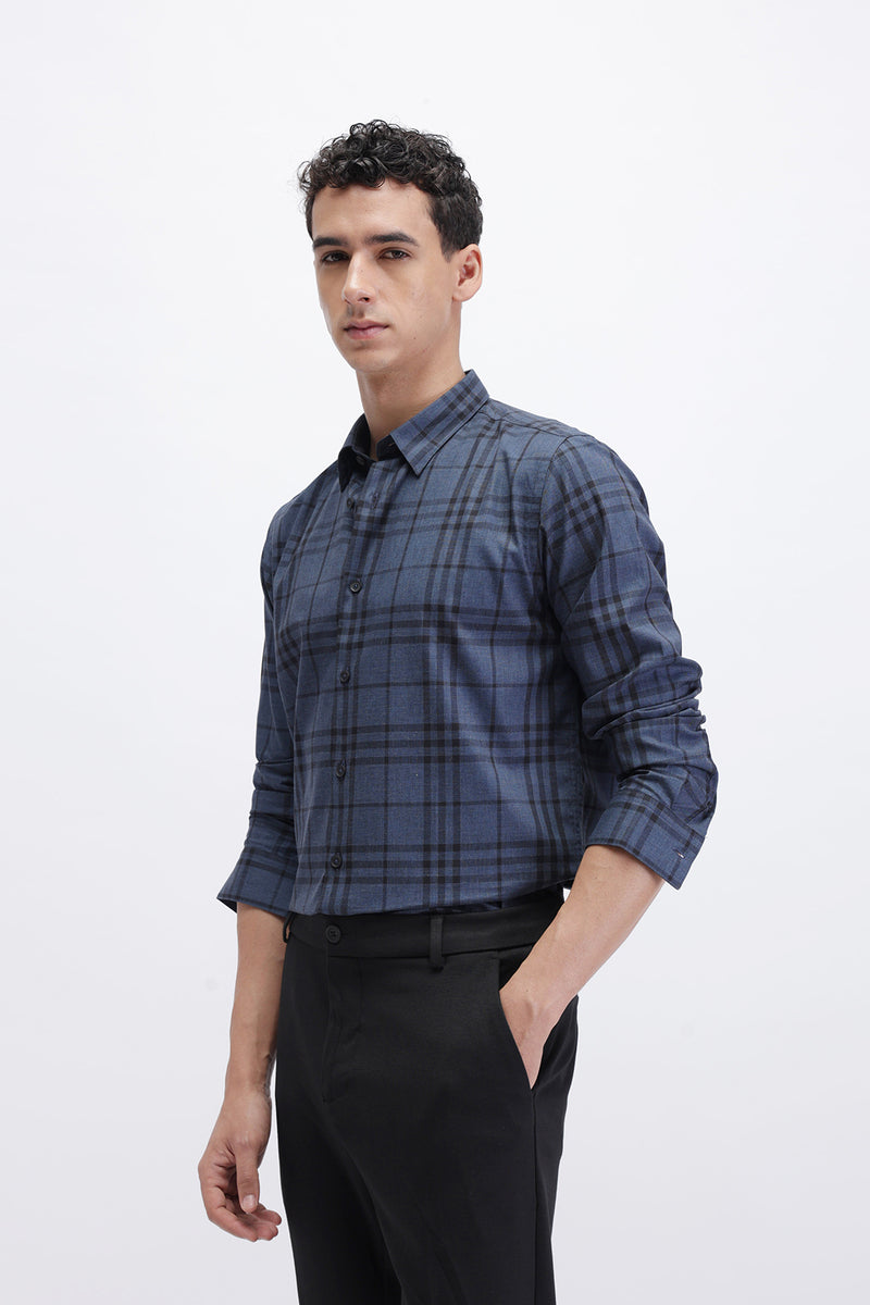SLIM FIT CHECKERED SHIRT