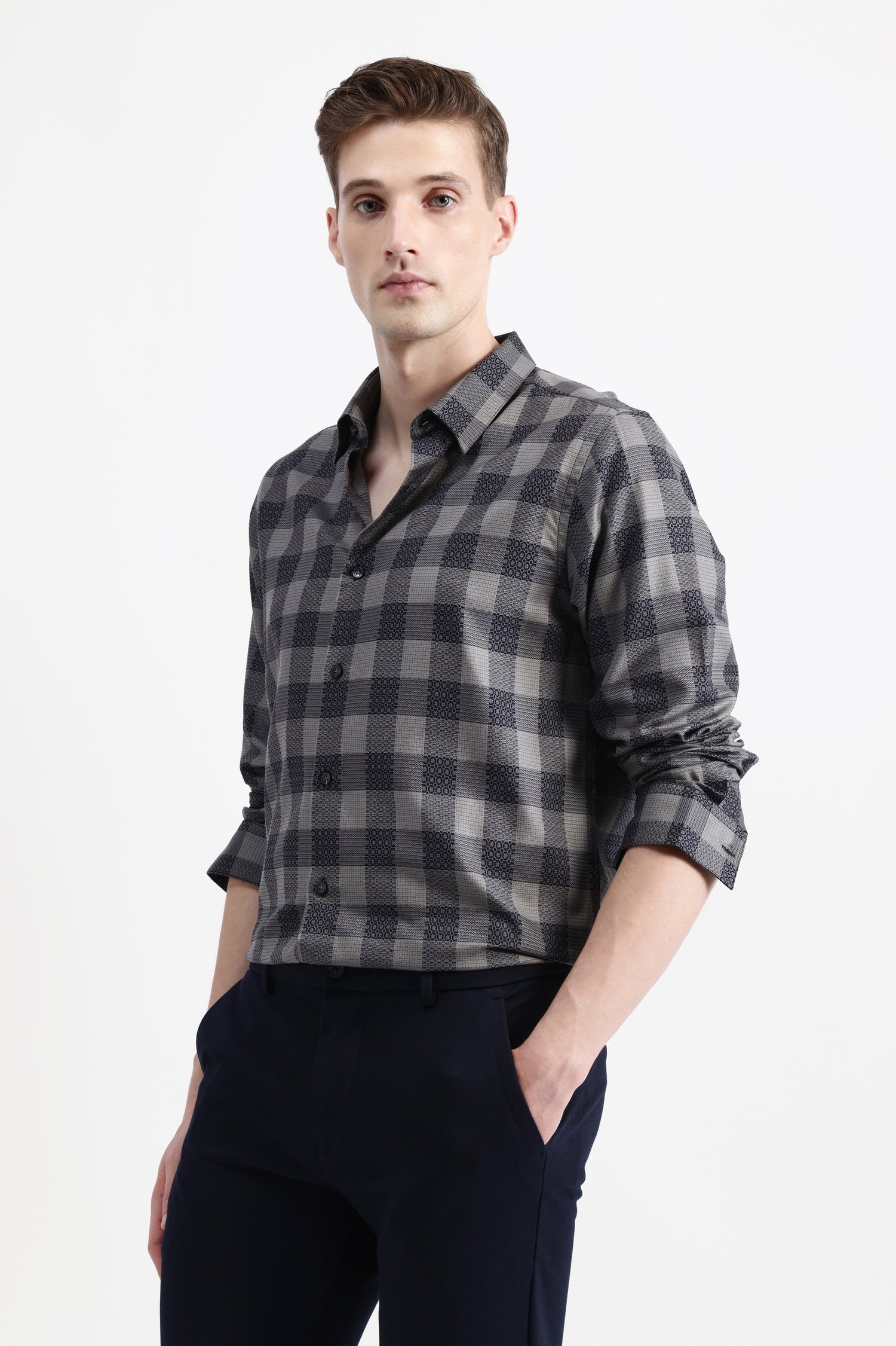 FULL SLEEVES CHECKED SHIRT