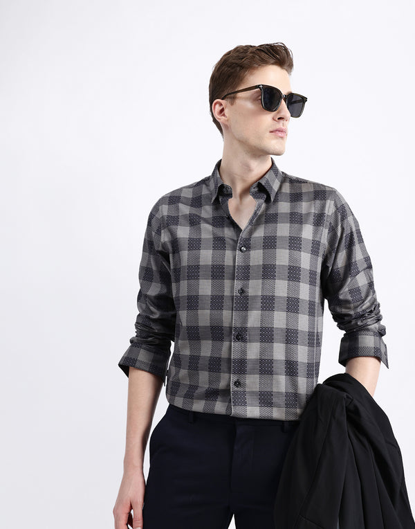 FULL SLEEVES CHECKED SHIRT