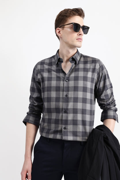 FULL SLEEVES CHECKED SHIRT