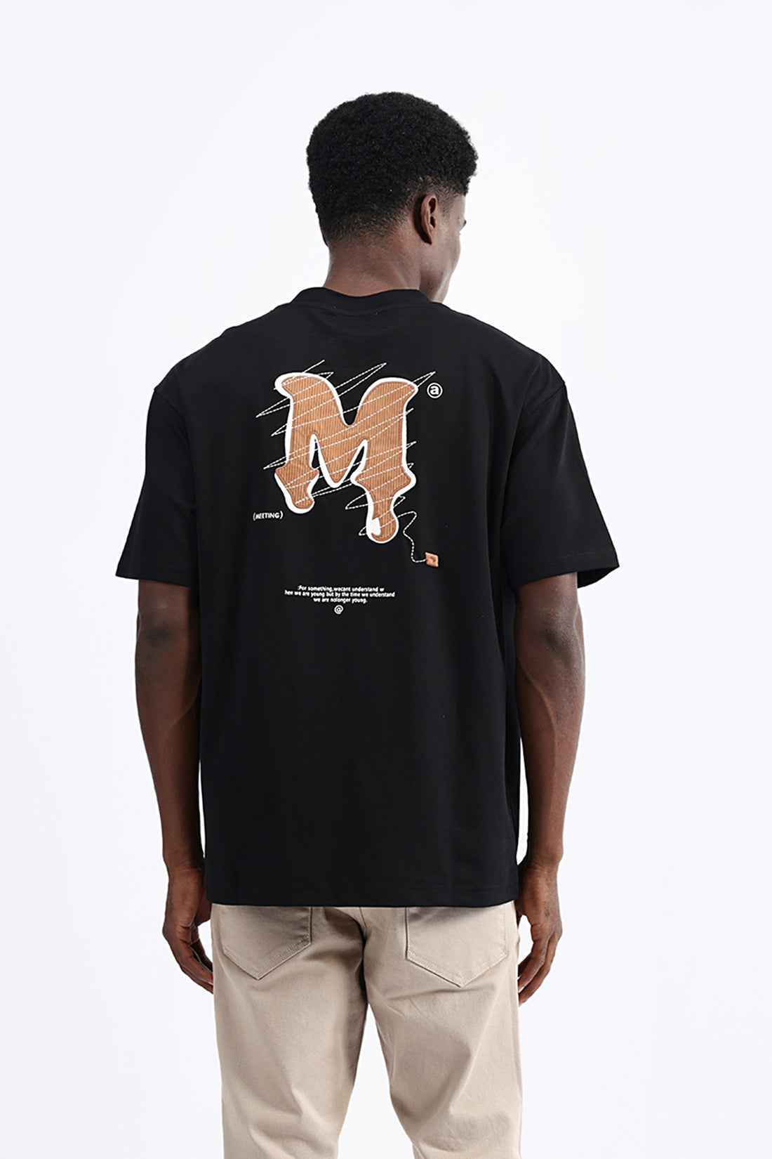 PATCH EMBROIDERED OVERSIZED TEE