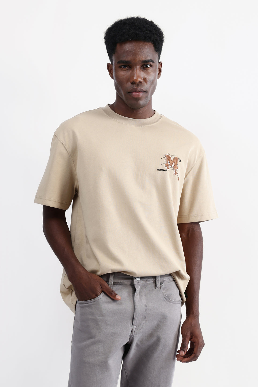 PATCH EMBROIDERED OVERSIZED T-SHIRT