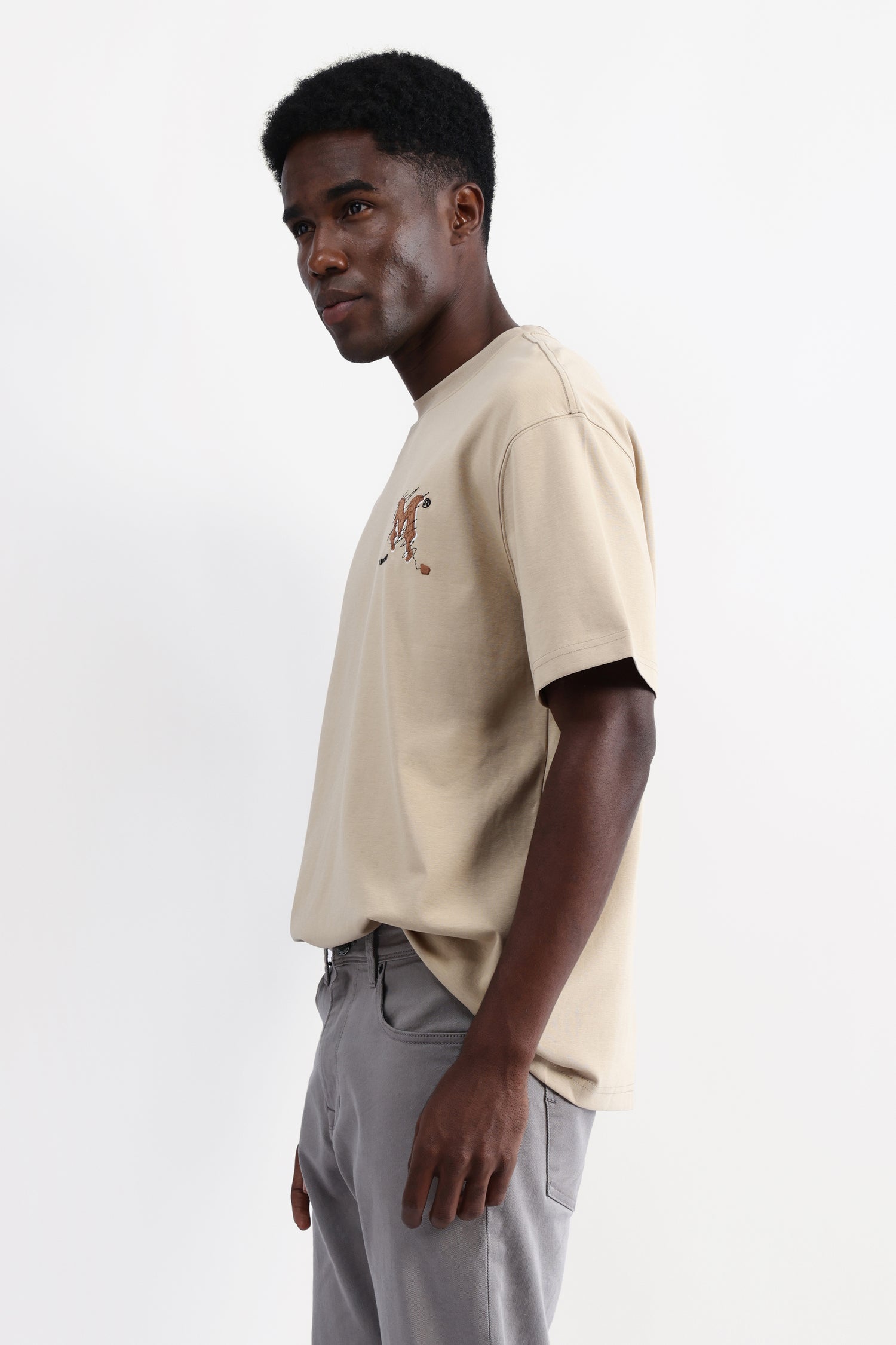 PATCH EMBROIDERED OVERSIZED T-SHIRT