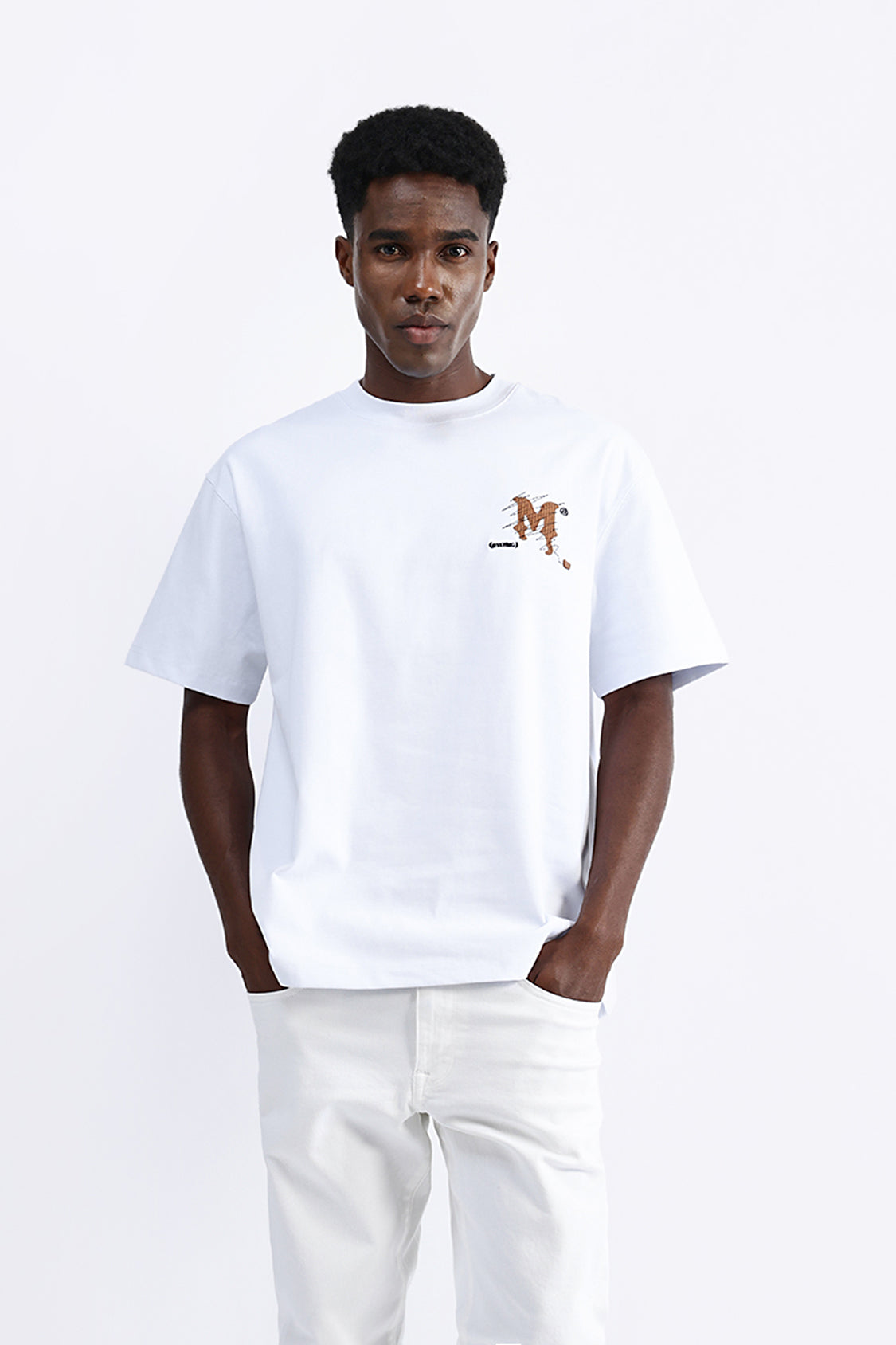 PATCH EMBROIDERED OVERSIZED TEE