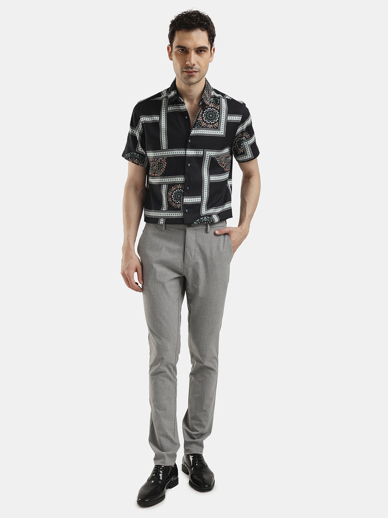 ABSTRACT PRINT BLACK SHORT SLEEVES SHIRT