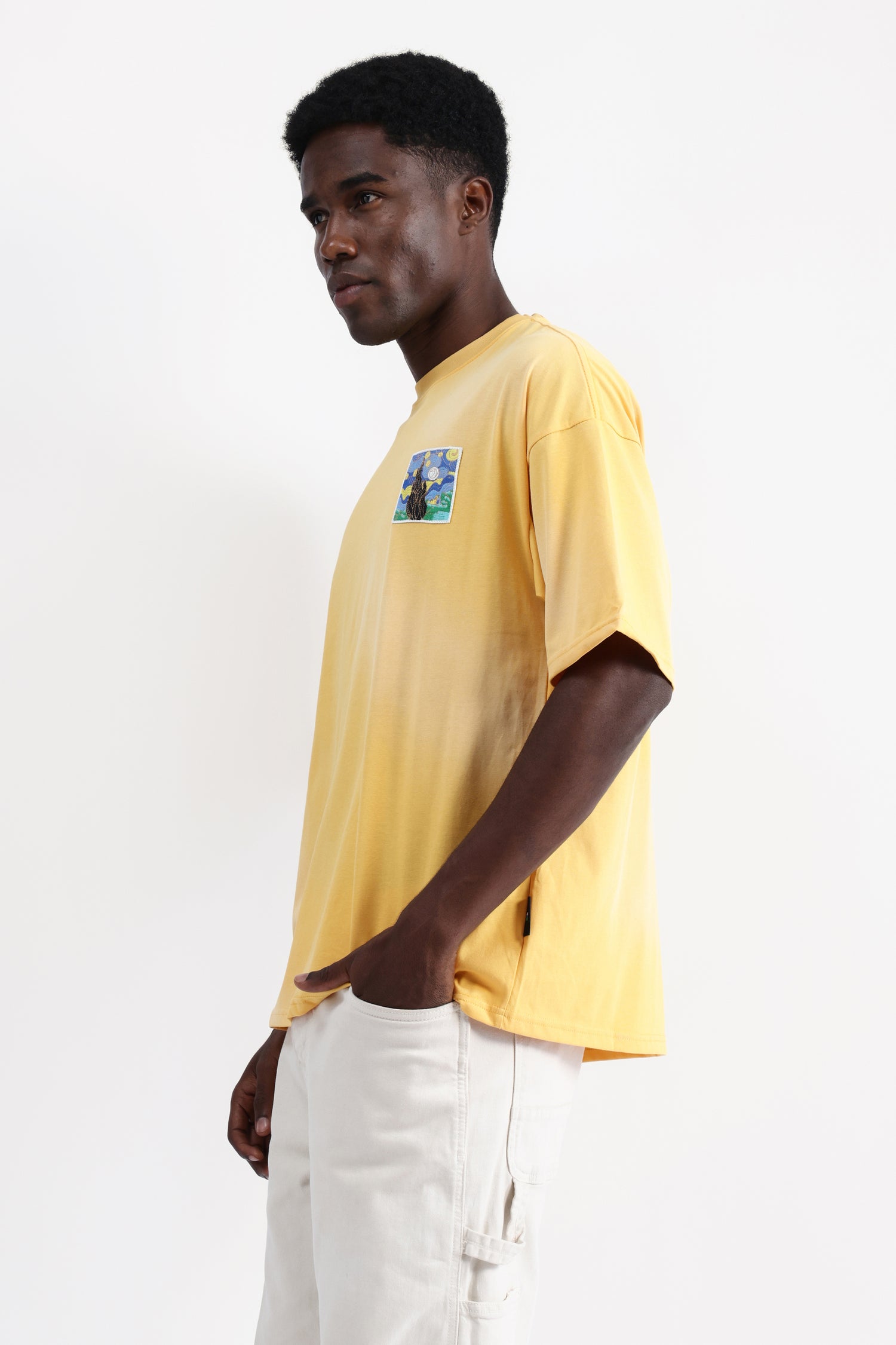 PATCH EMBROIDERED OVERSIZED T-SHIRT