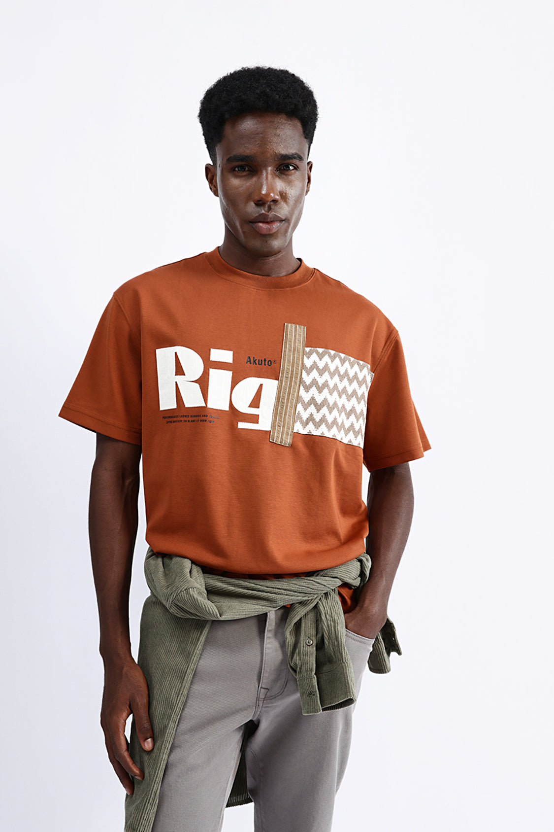 PATCH EMBROIDERED OVERSIZED TEE