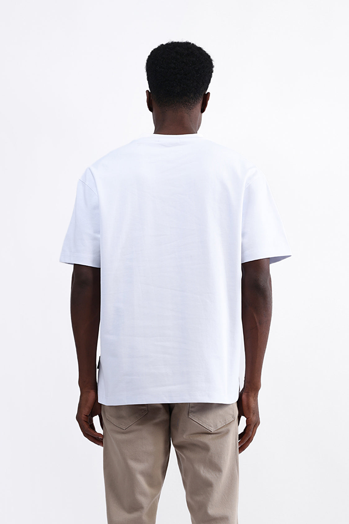 PATCH EMBROIDERED OVERSIZED TEE