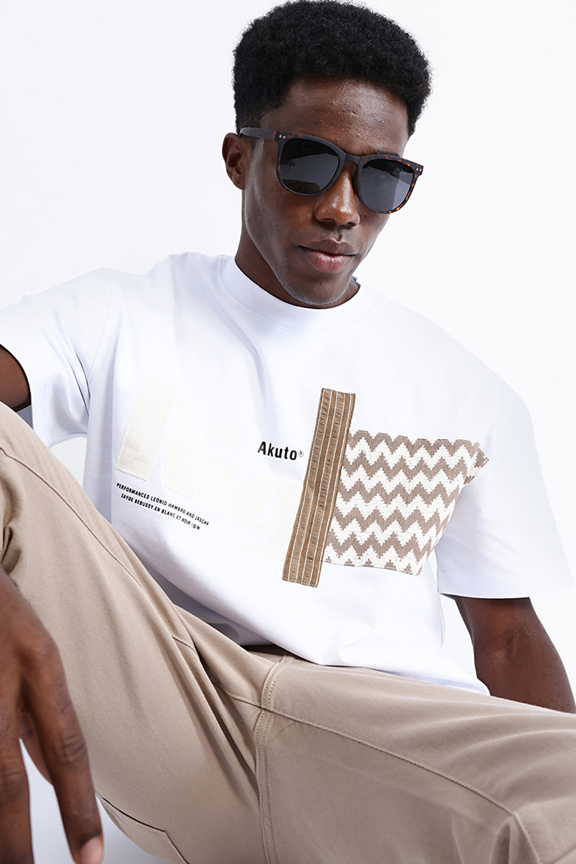 PATCH EMBROIDERED OVERSIZED TEE