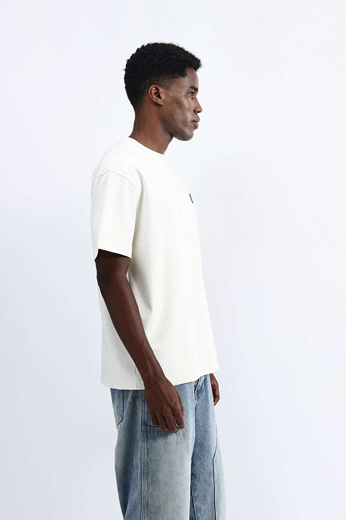 GRAPHIC BACKPRINT OVERSIZED TEES