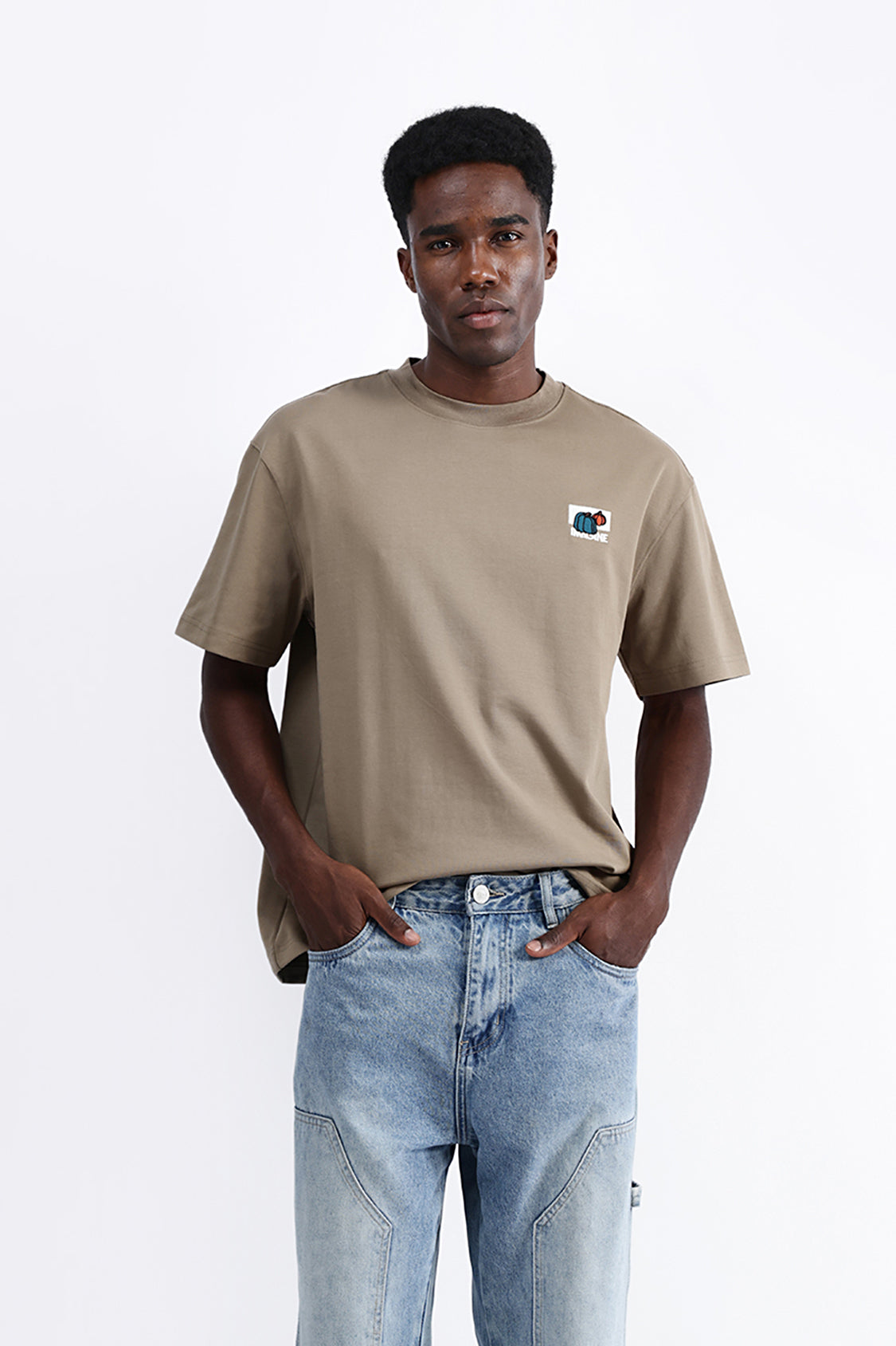 GRAPHIC BACKPRINT OVERSIZED TEES