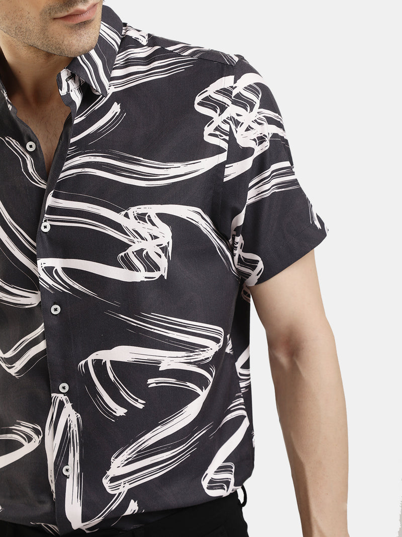 SHORT SLEEVE ABSTRACT PRINT SHIRT