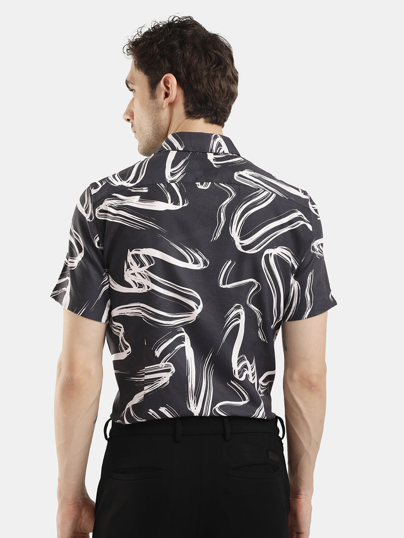 SHORT SLEEVE ABSTRACT PRINT SHIRT