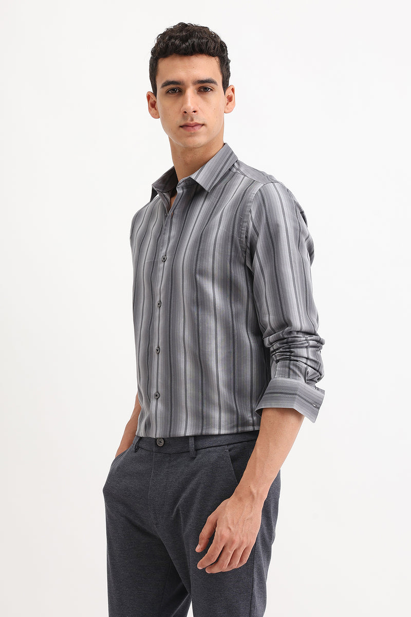 FULL SLEEVES STRIPED SHIRT