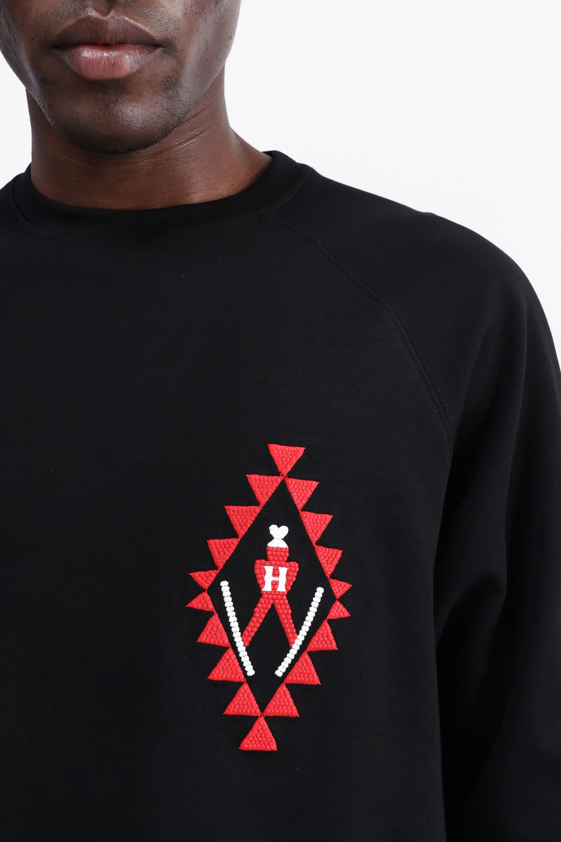 EMBROIDERED OVERSIZED T-SHIRT