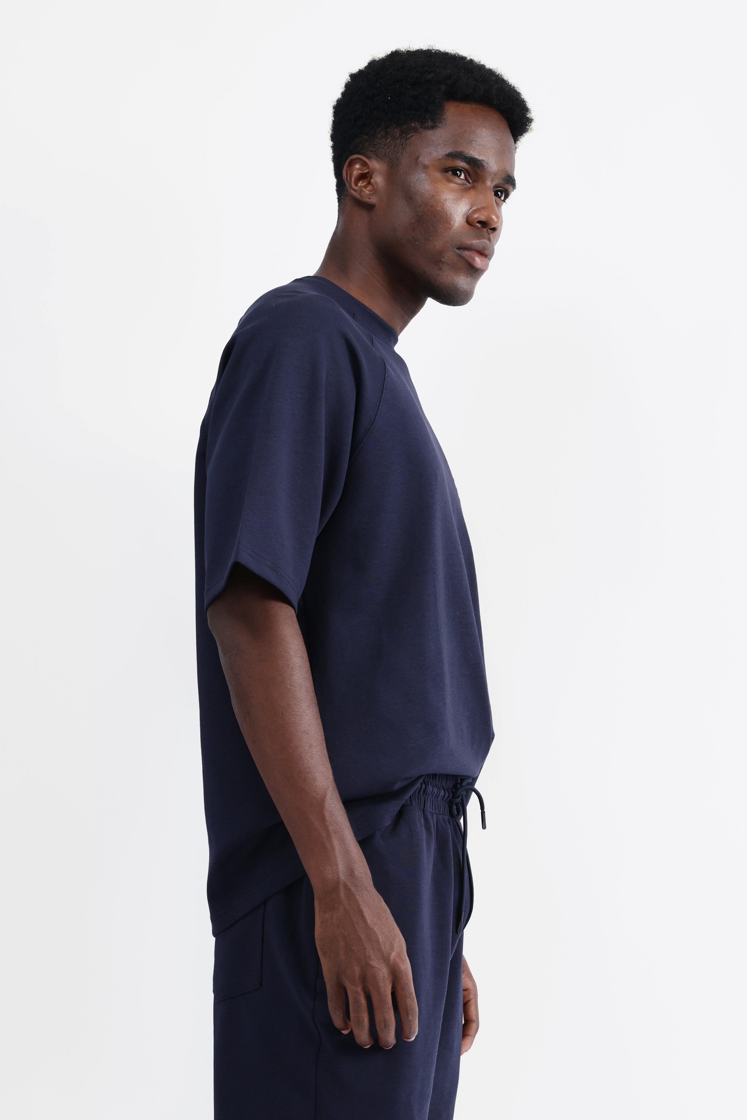 EMBROIDERED OVERSIZED T-SHIRT