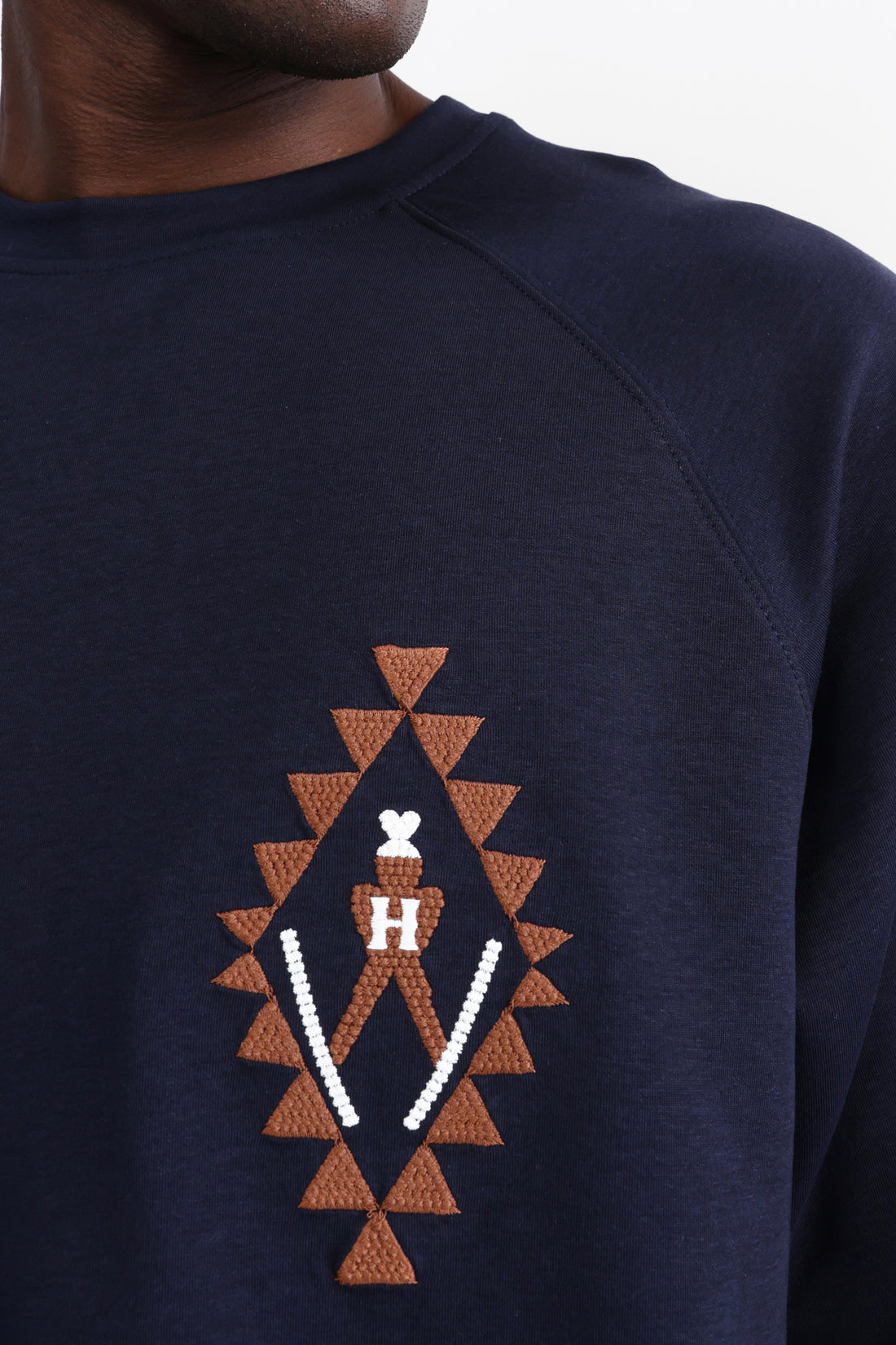 EMBROIDERED OVERSIZED T-SHIRT