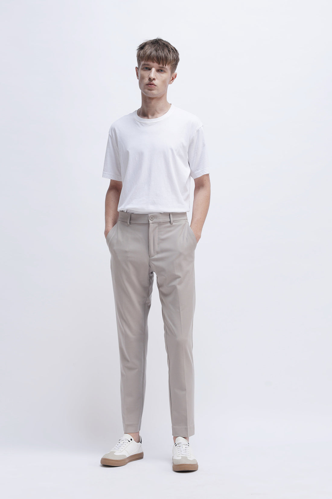 SLIM FIT CASUAL TROUSER
