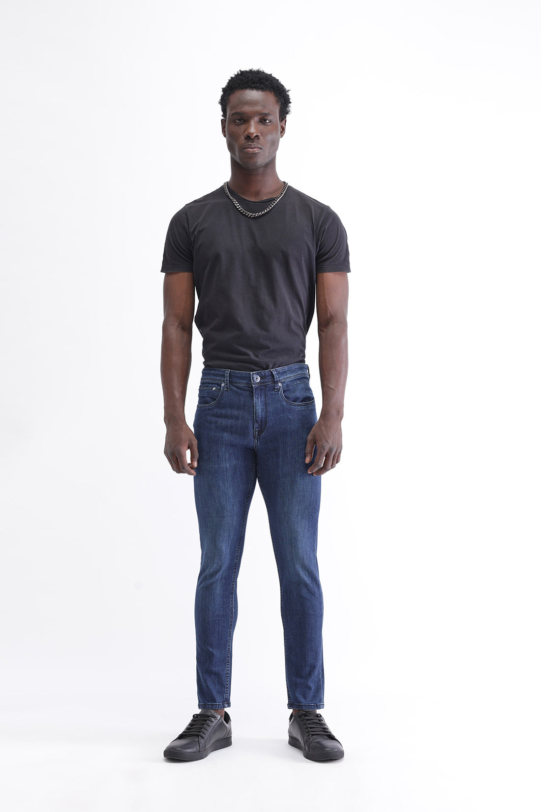 Men Slim Mid Rise Blue Jeans