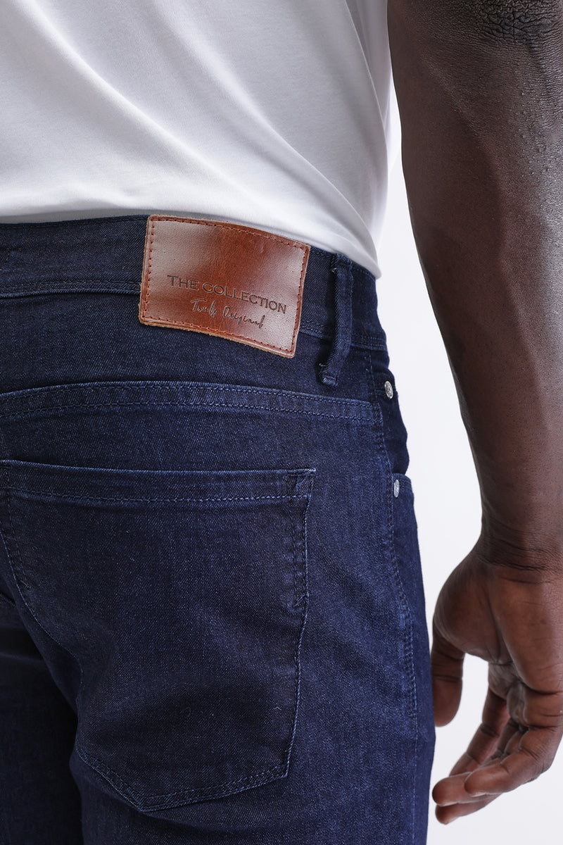 SLIM FIT DARK WASH JEANS