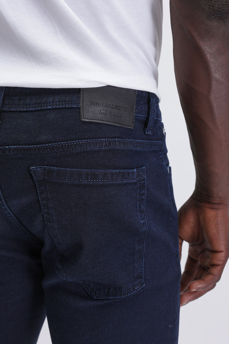 SLIM FIT DARK WASH JEANS