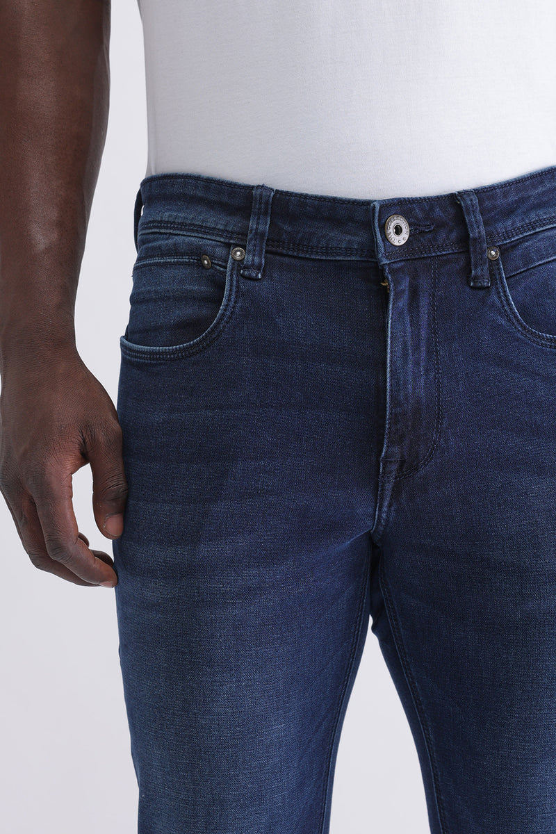 Men Slim Mid Rise Blue Jeans