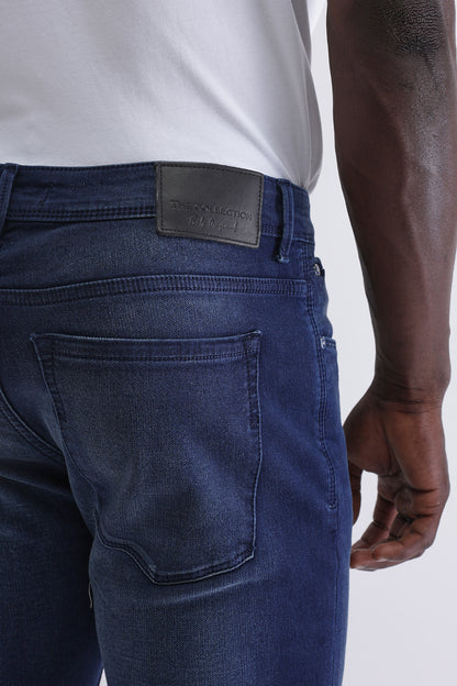 SLIM FIT DARK WASH JEANS