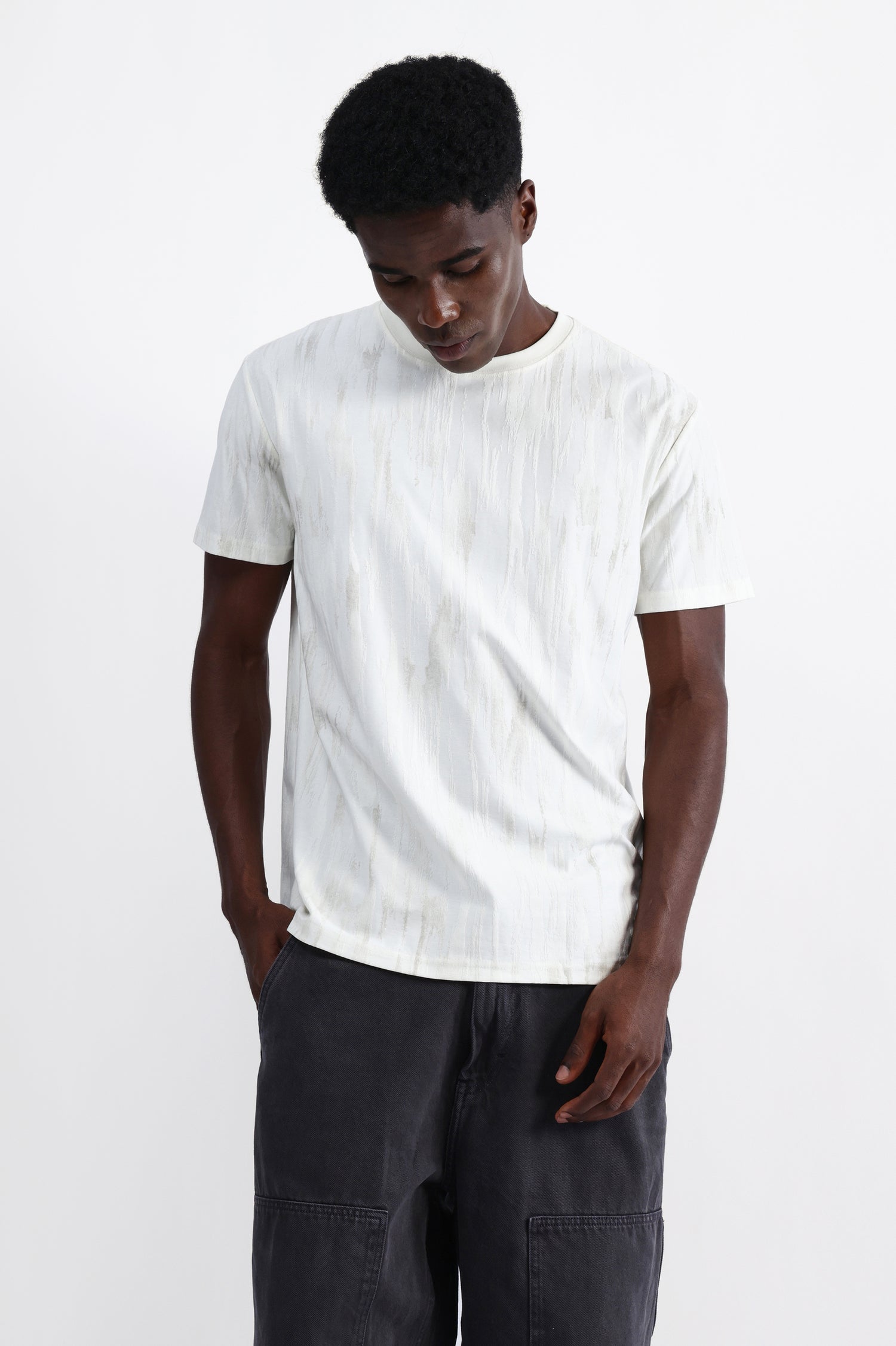 OVERSIZED TEXTURED T-SHIRT