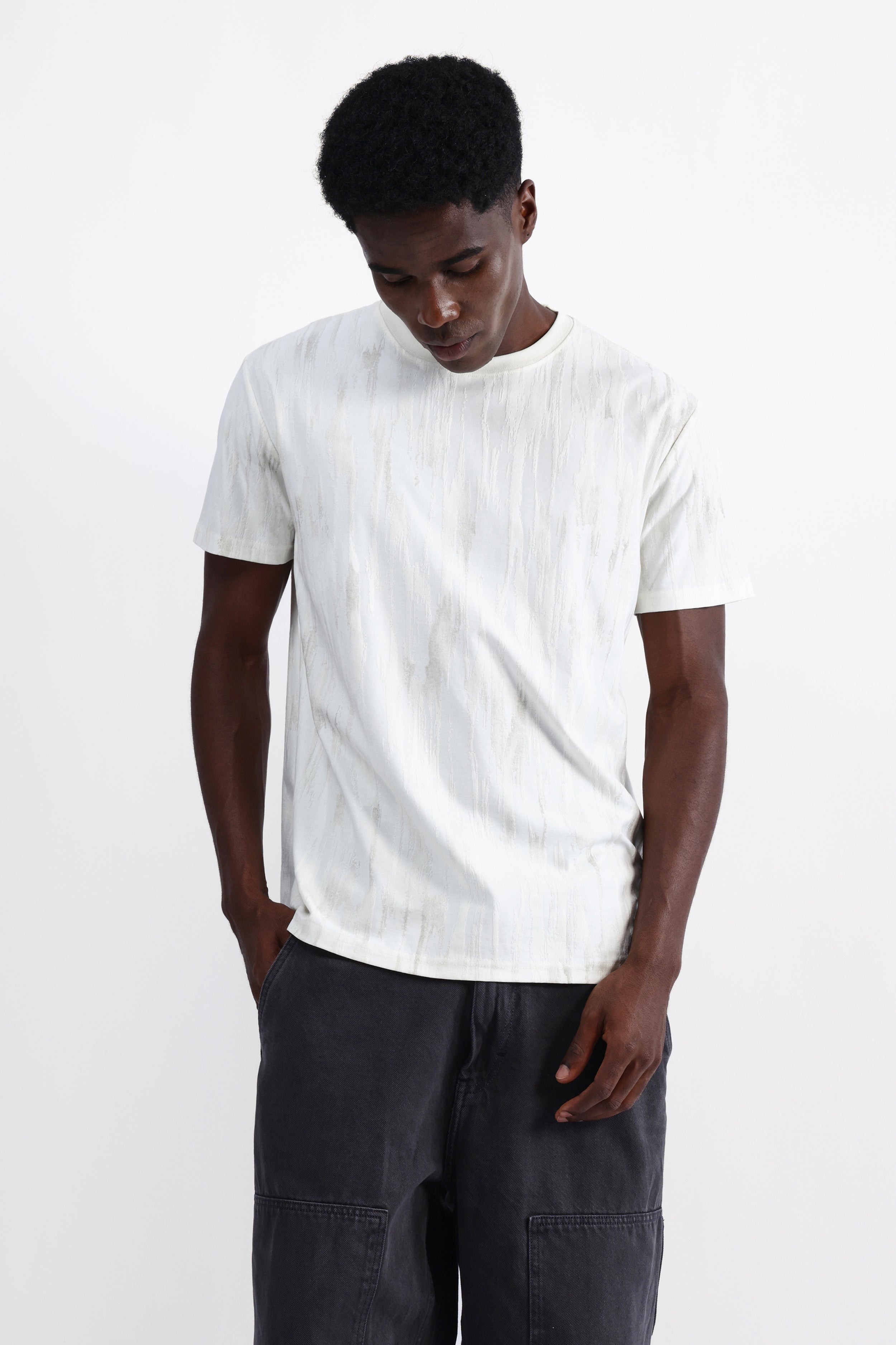 OVERSIZED TEXTURED T-SHIRT