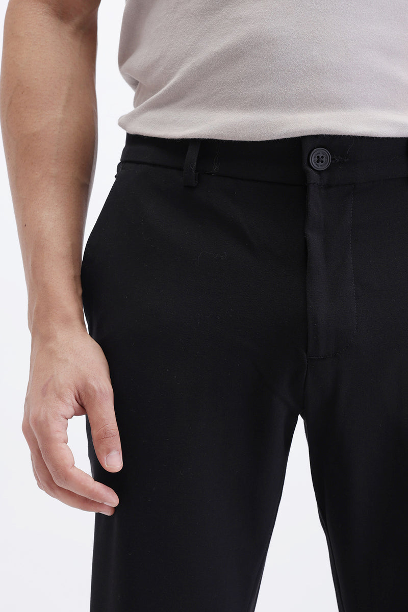 SLIM FIT CLASSIC SOLID TROUSER