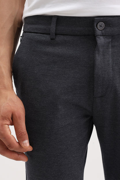SLIM FIT PLAIN TROUSER