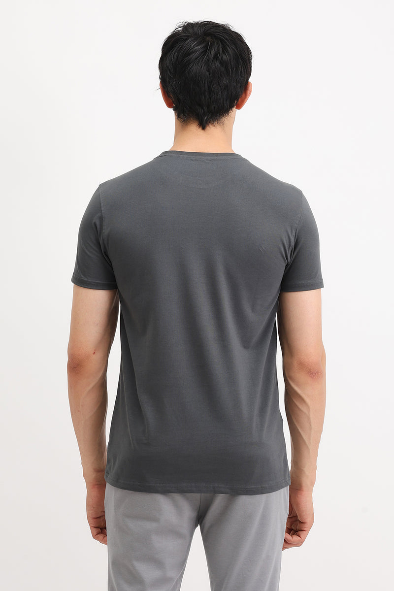 EMBOSSED PRINT T-SHIRT